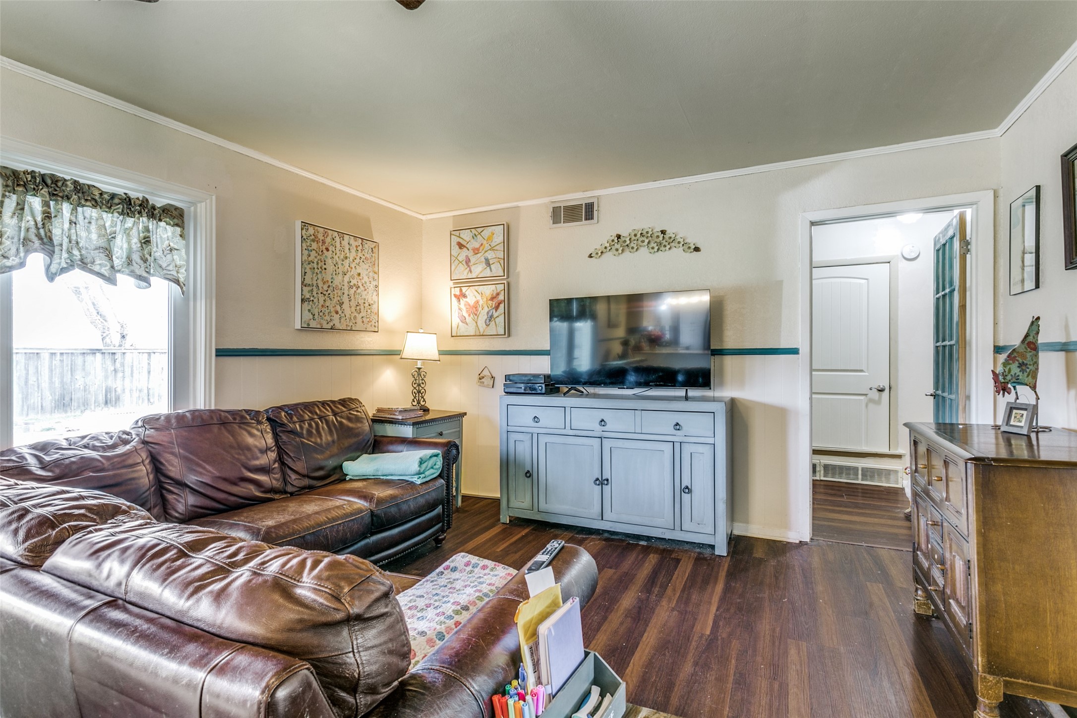 209 Linda Lane Irving TX 75062
