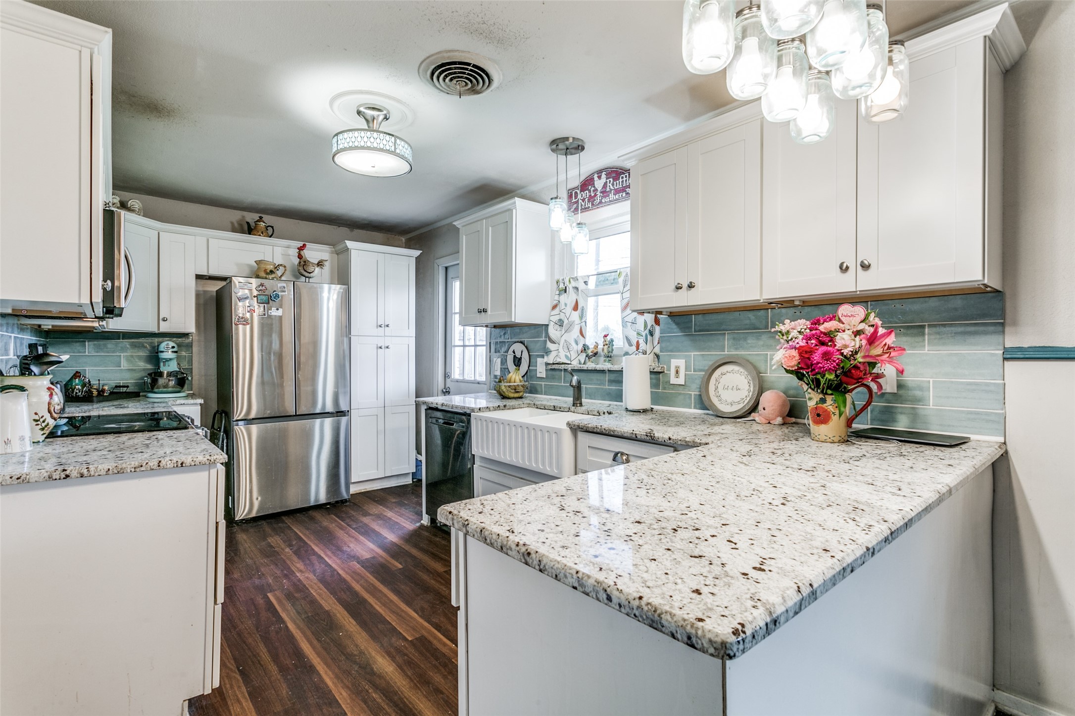 209 Linda Lane Irving TX 75062