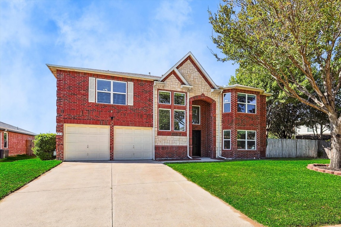 713 Raven Drive Saginaw TX 76131