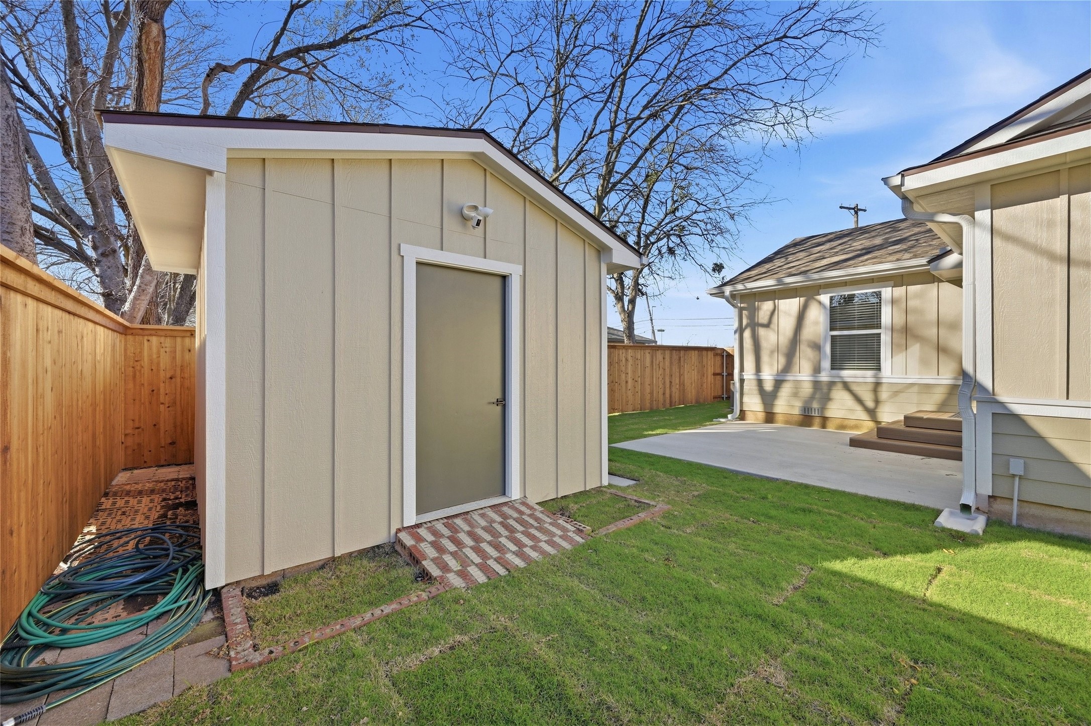 1921 N Woods Street Sherman TX 75092