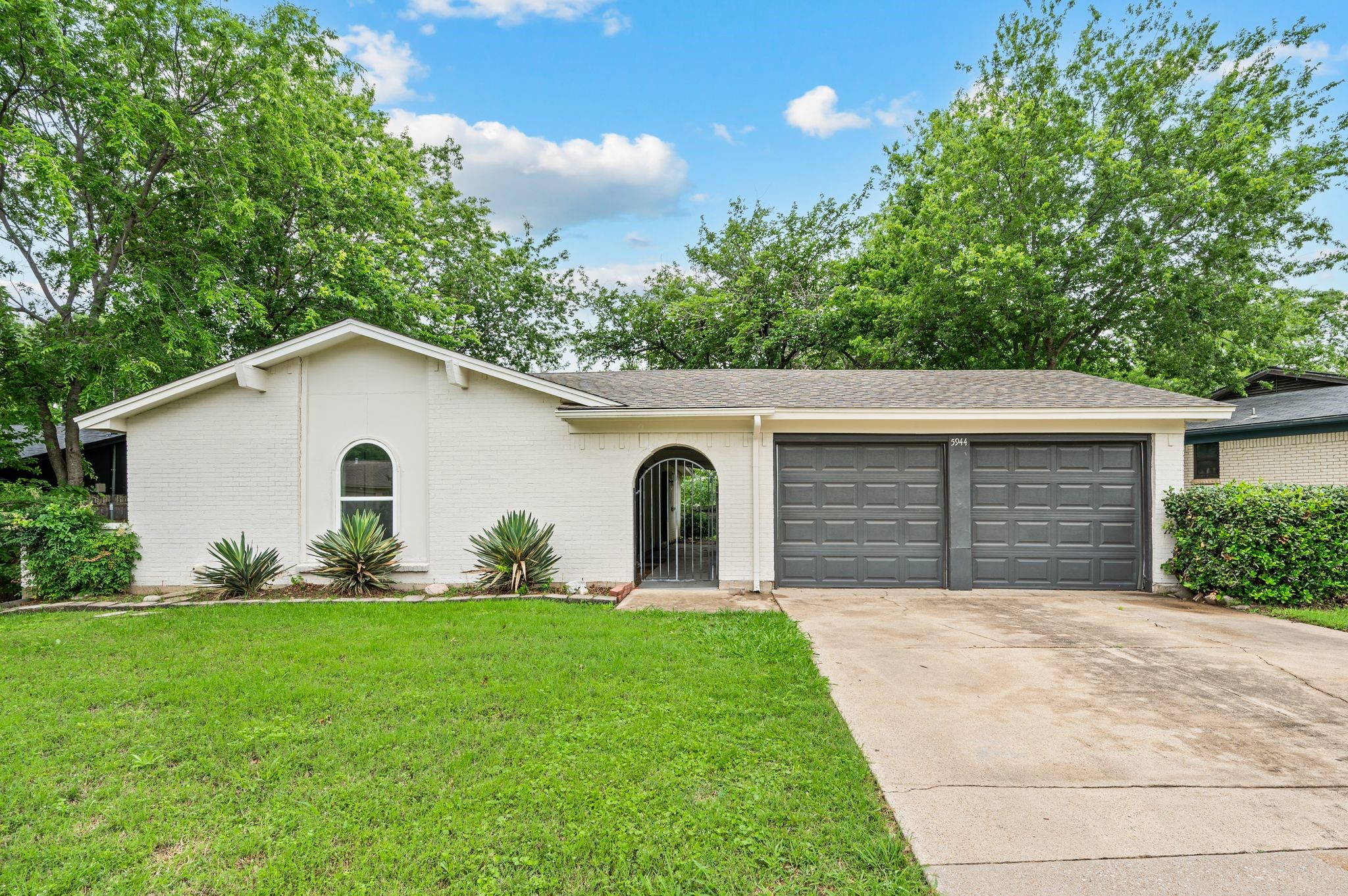 5944 Richard Drive Watauga TX 76148