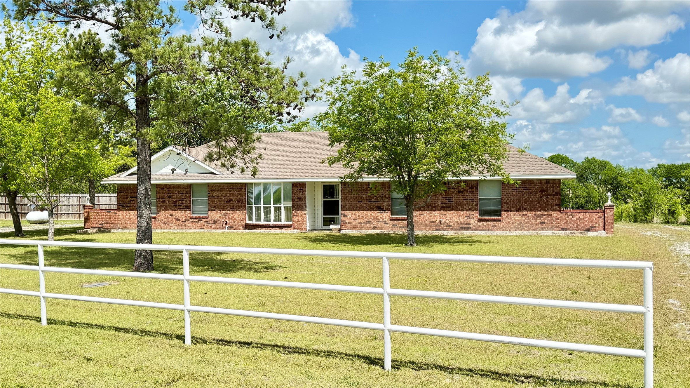 1552 Business 78 Farmersville TX 75442