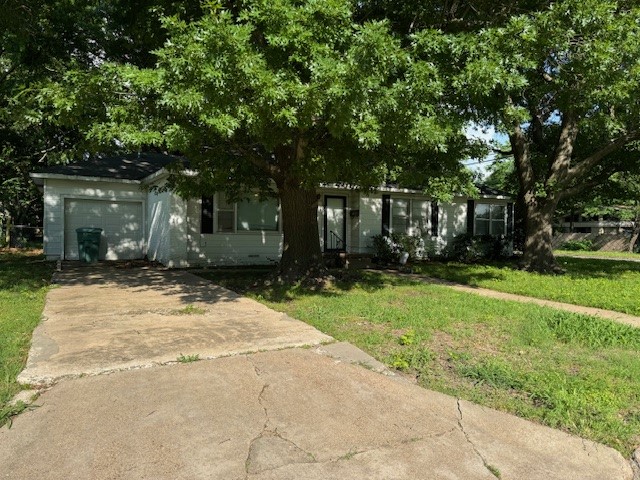 1603 N Highland Avenue Sherman TX 75092