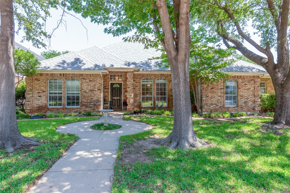 2819 Southshore Drive Grapevine TX 76051