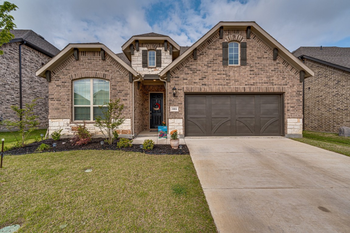 1804 Mabry Court Mansfield TX 76063