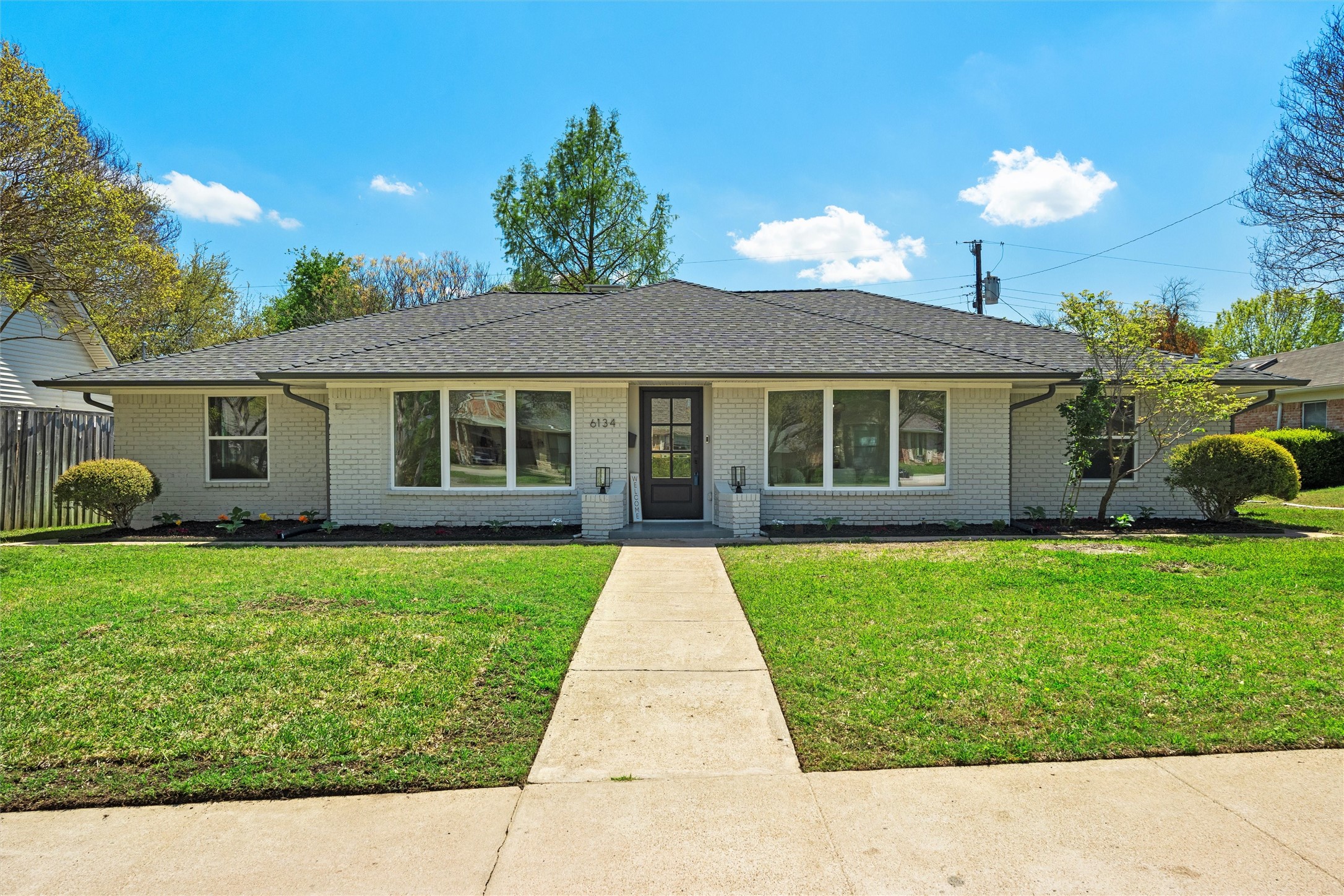 6134 Glennox Lane Dallas TX 75214