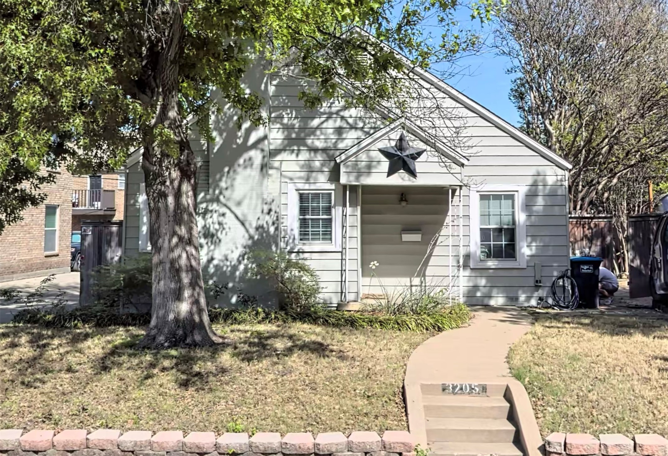 3205 Waits Avenue Fort Worth TX 76109