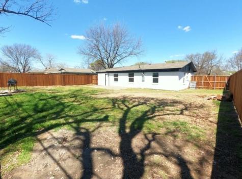 6836 Western Hills Drive Dallas TX 75217