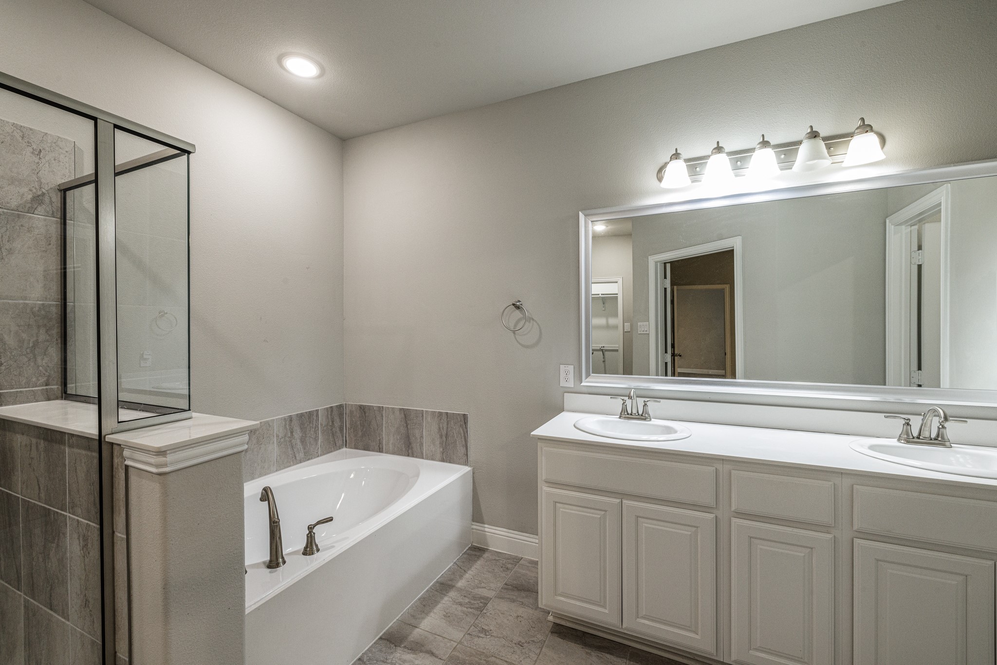 7813 Cottonwood Drive Greenville TX 75402