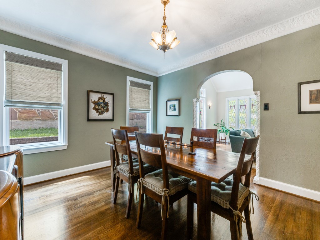 1107 Clermont Avenue Dallas TX 75223