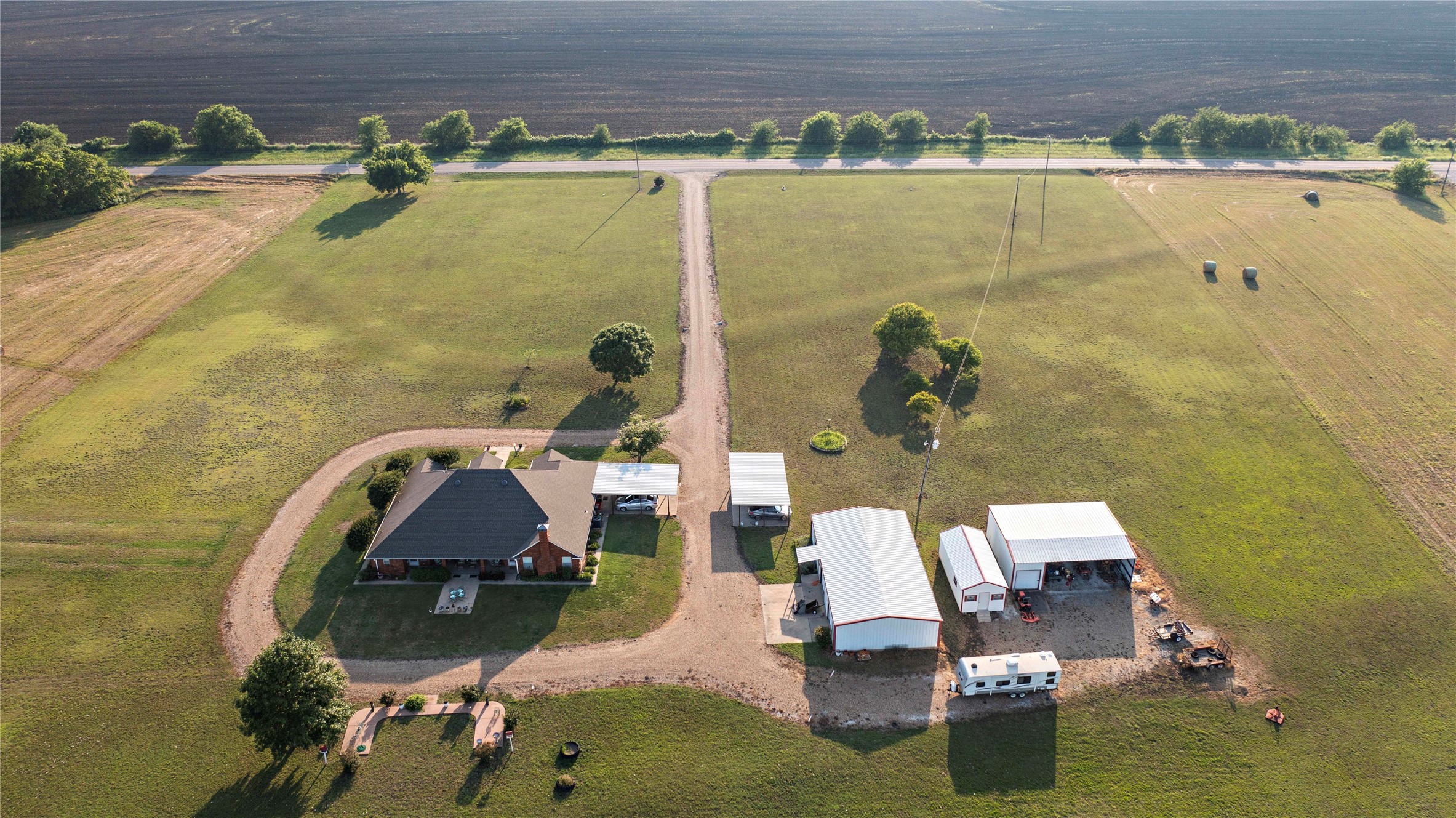 2424 Fm 3297 Bonham TX 75418