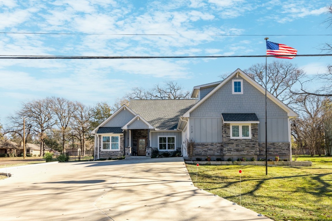 112 Buena Vista Street Mabank TX 75156