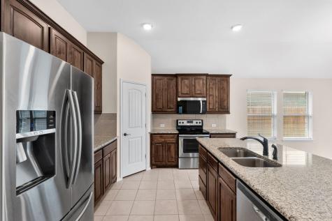 2120 Blakely Court Fort Worth TX 76134