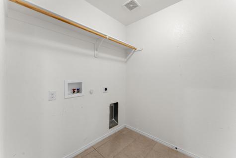 2120 Blakely Court Fort Worth TX 76134