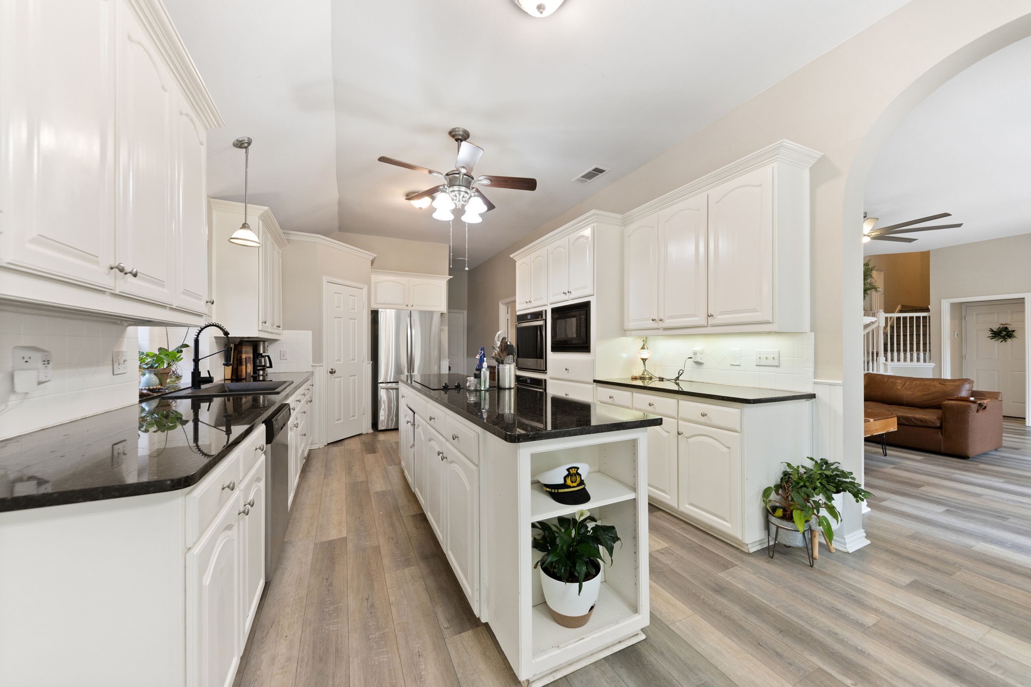 3408 Blue Forest Drive Arlington TX 76001