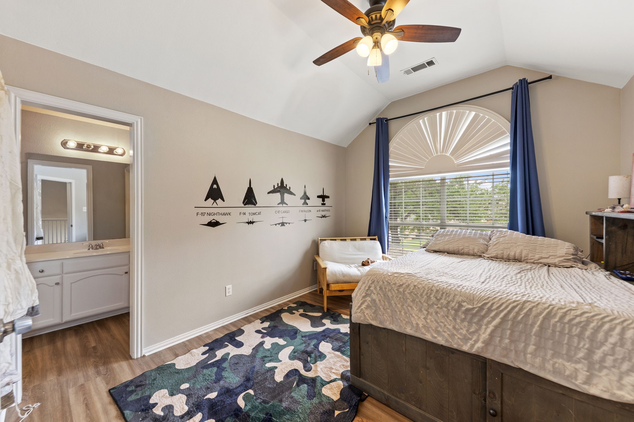 3408 Blue Forest Drive Arlington TX 76001