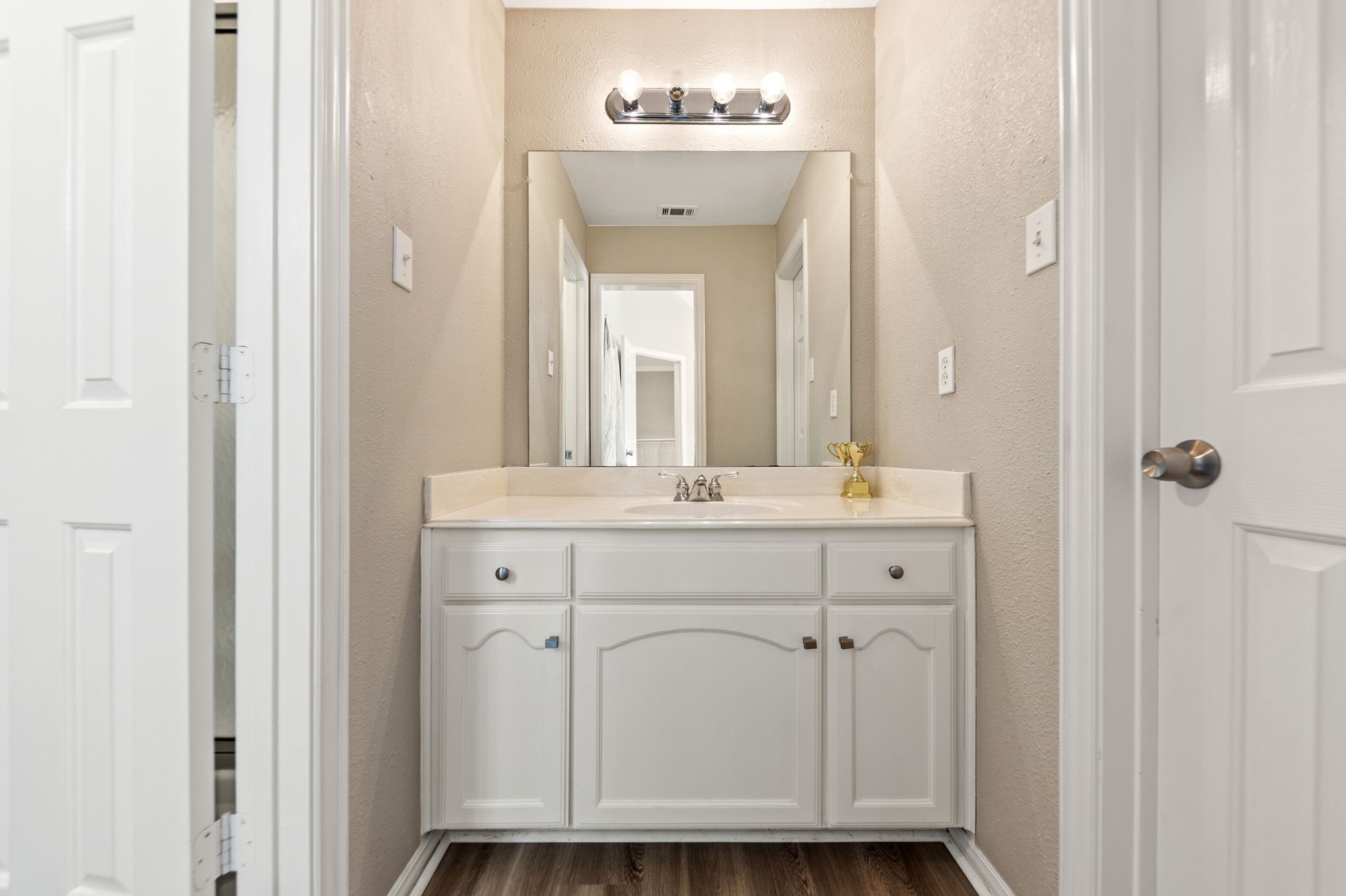 3408 Blue Forest Drive Arlington TX 76001