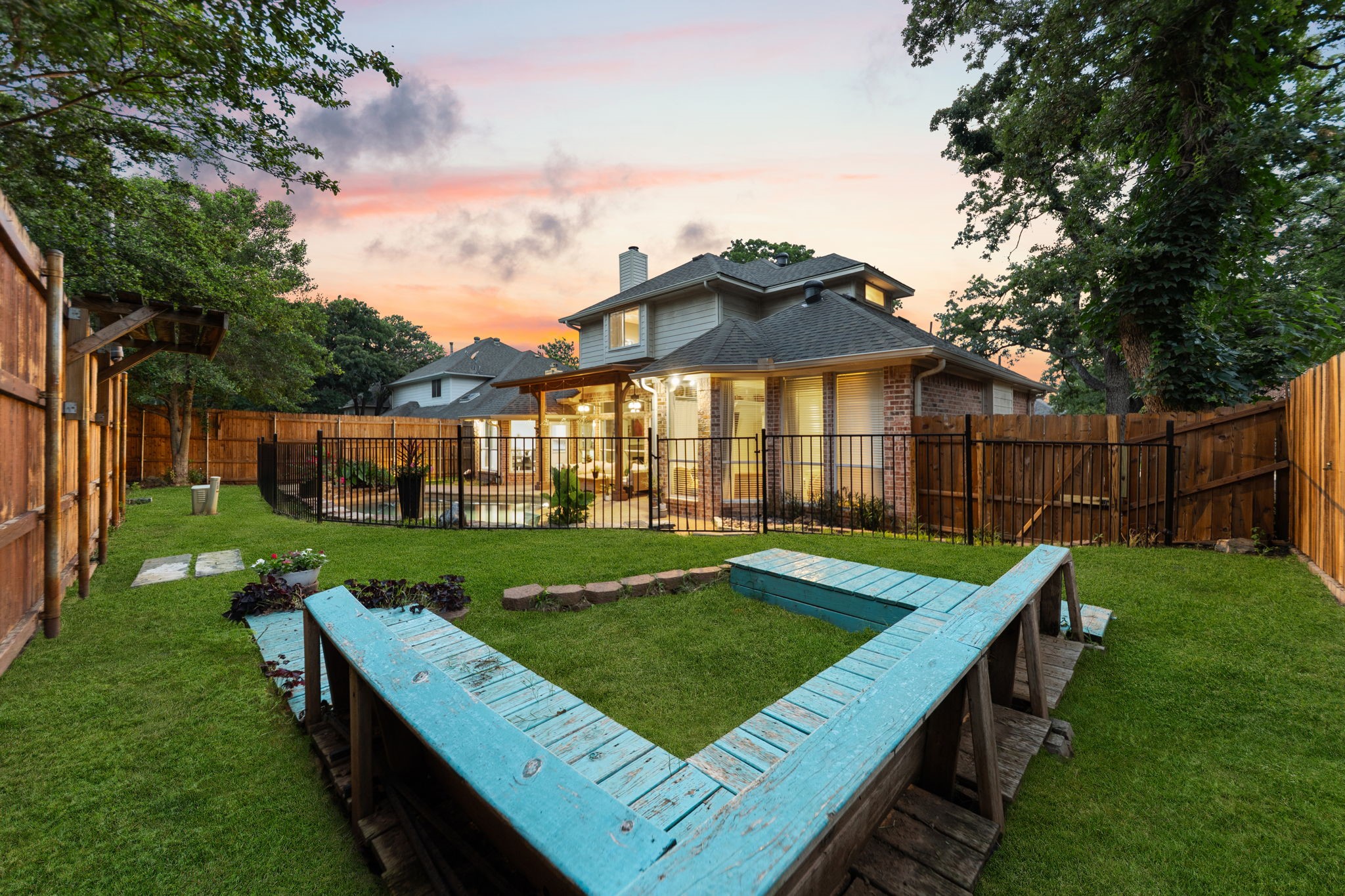 3408 Blue Forest Drive Arlington TX 76001