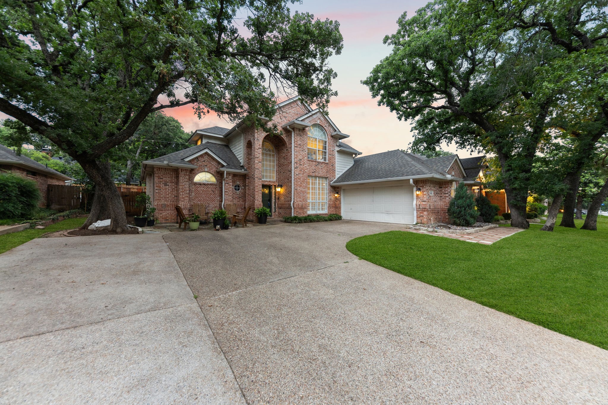 3408 Blue Forest Drive Arlington TX 76001