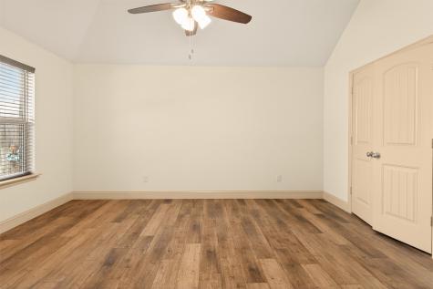 3916 Palomino Drive Benbrook TX 76116