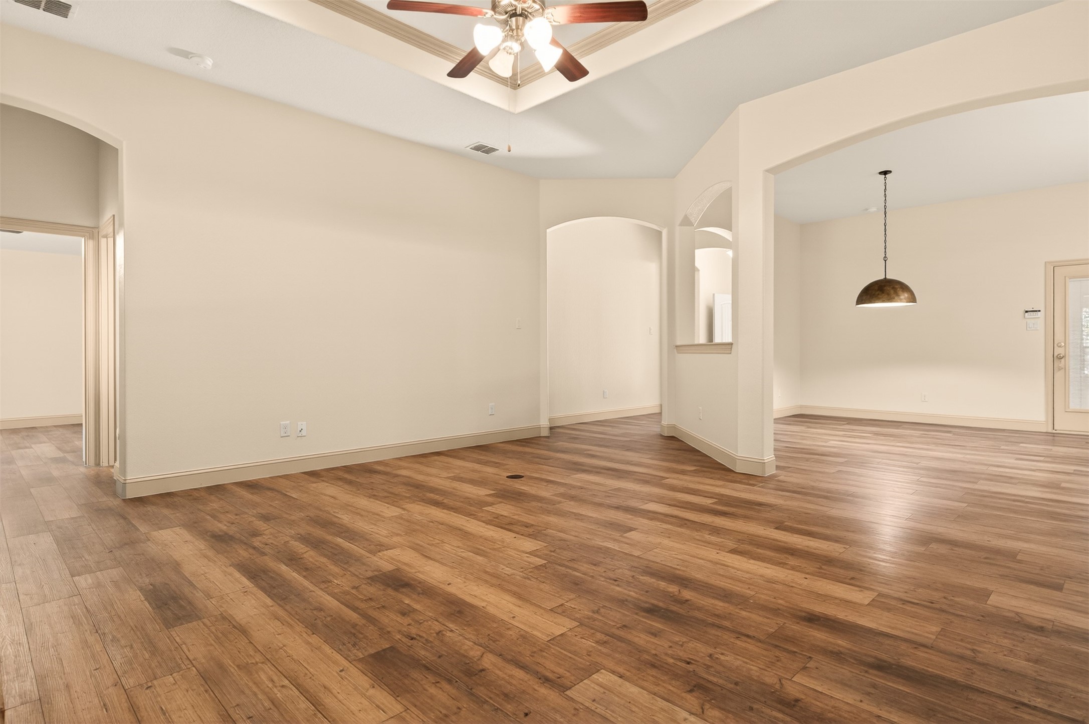 3916 Palomino Drive Benbrook TX 76116