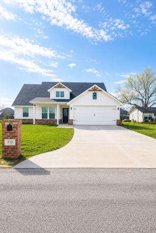 310 W Tate Street Robinson TX 76706