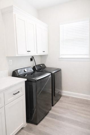 310 W Tate Street Robinson TX 76706