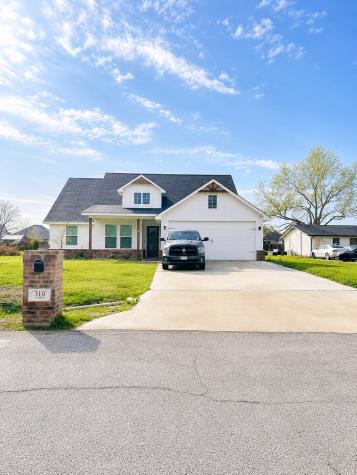 310 W Tate Street Robinson TX 76706