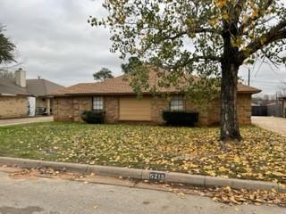 5215 Wild West Drive Arlington TX 76017