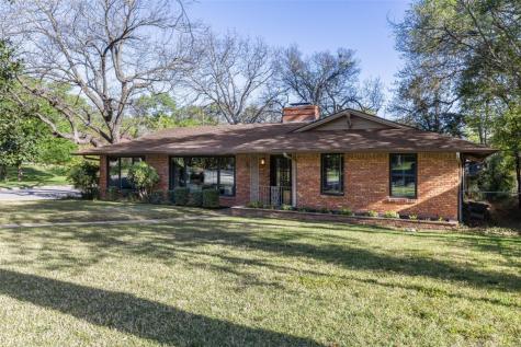 943 W Greenbriar Lane Dallas TX 75208