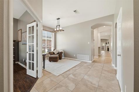 1211 Golf Club Drive Lantana TX 76226