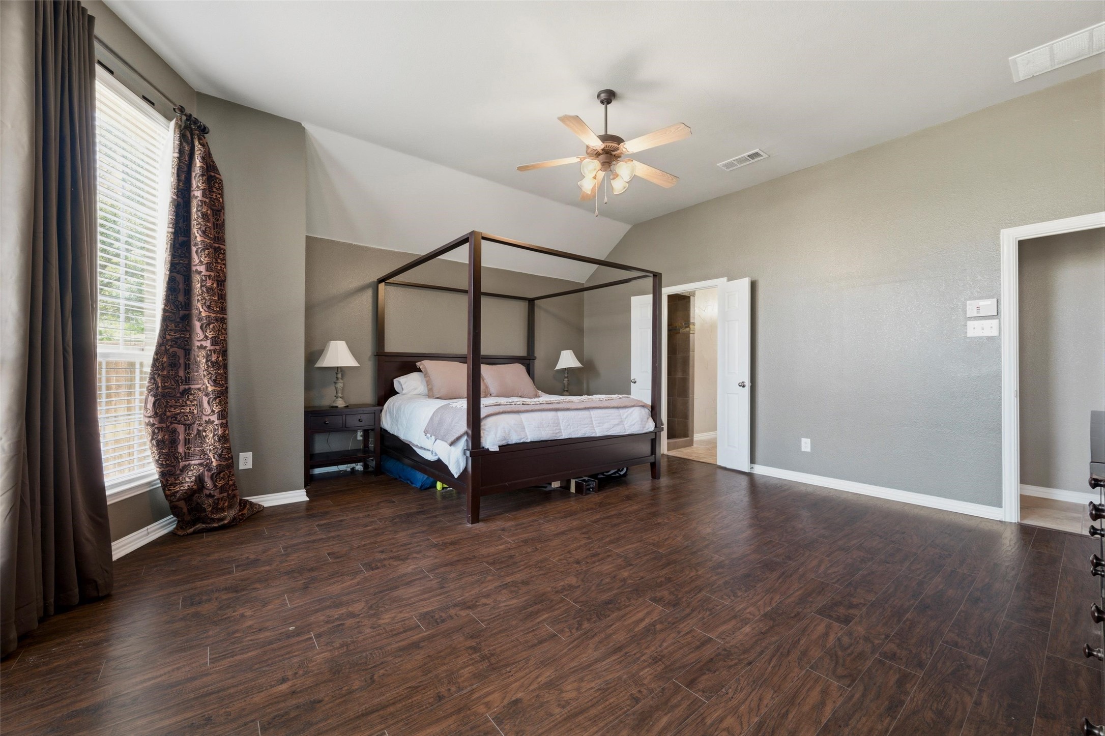 1211 Golf Club Drive Lantana TX 76226