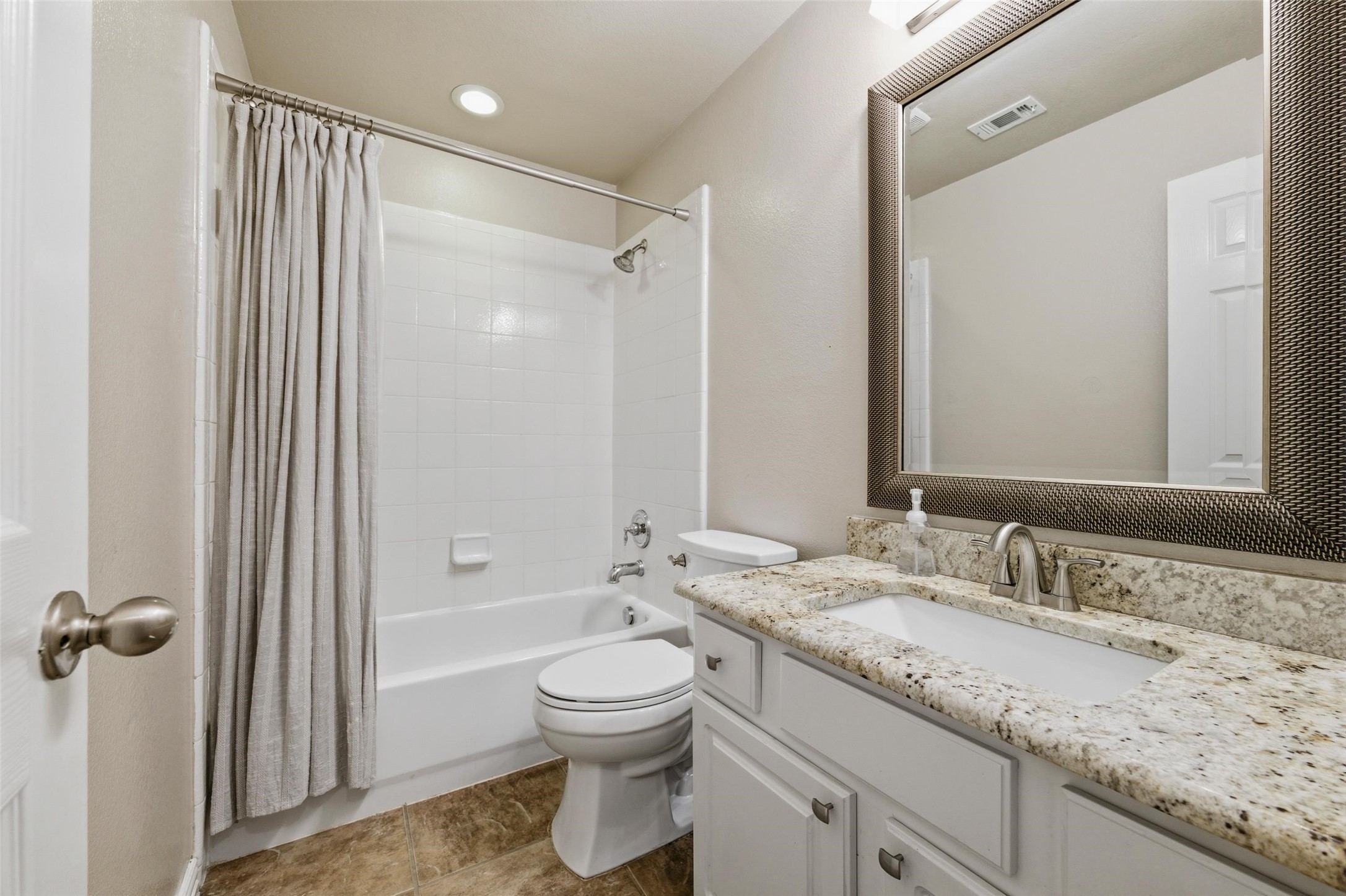 1211 Golf Club Drive Lantana TX 76226