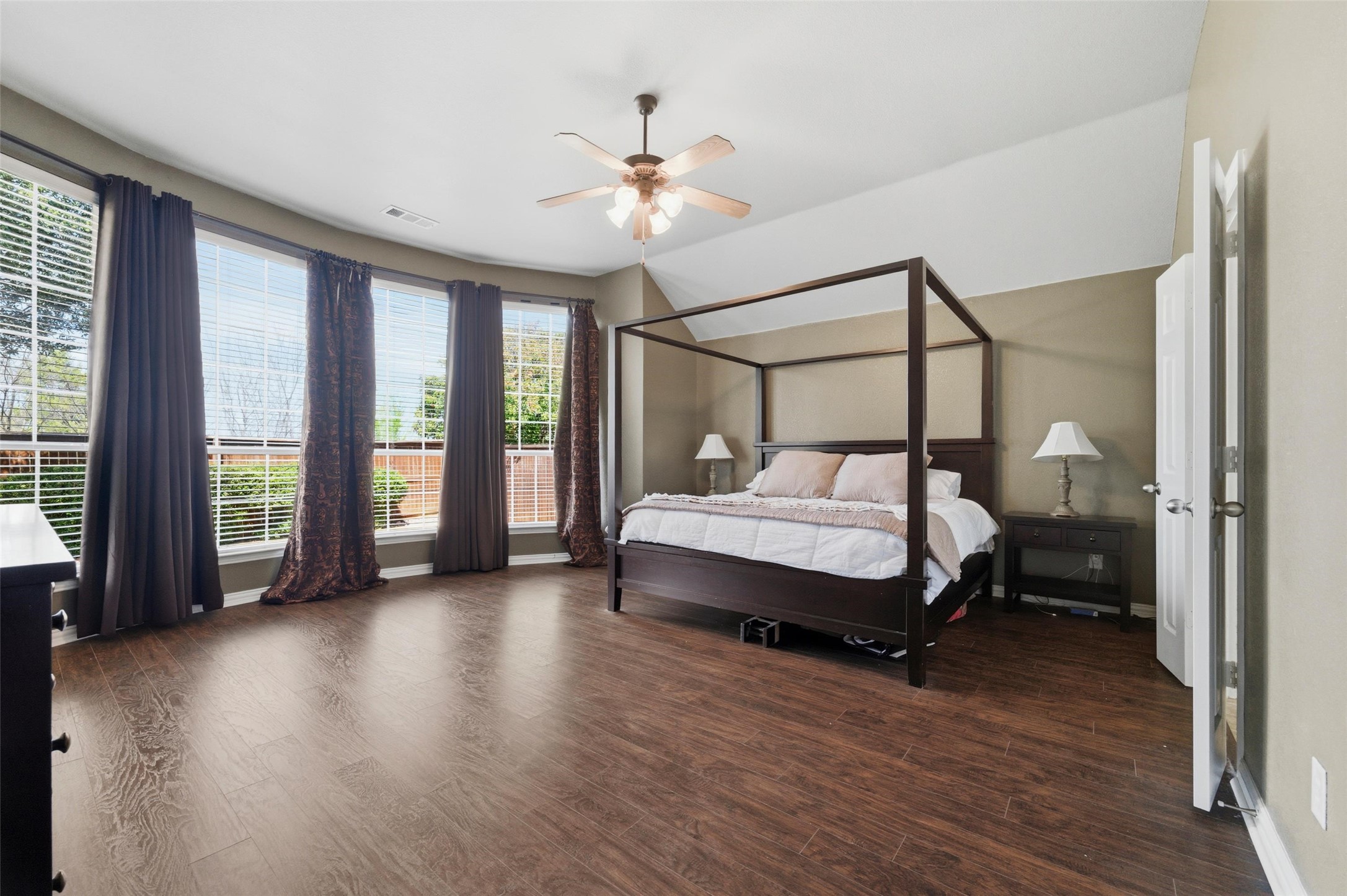 1211 Golf Club Drive Lantana TX 76226