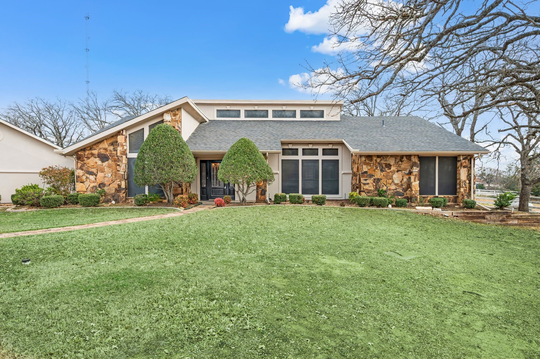 7260 Hudson Cemetery Road Mansfield TX 76063