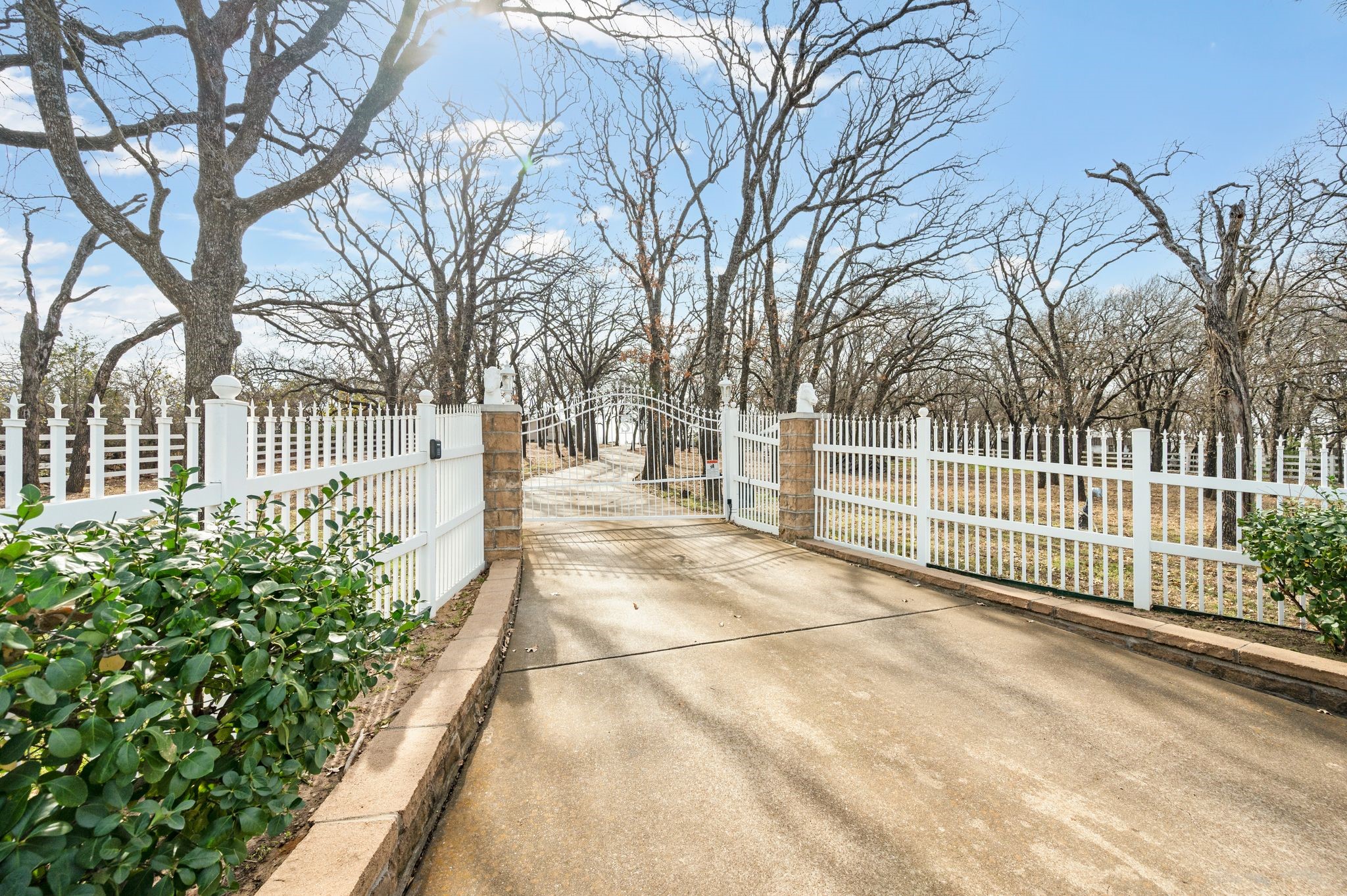7260 Hudson Cemetery Road Mansfield TX 76063