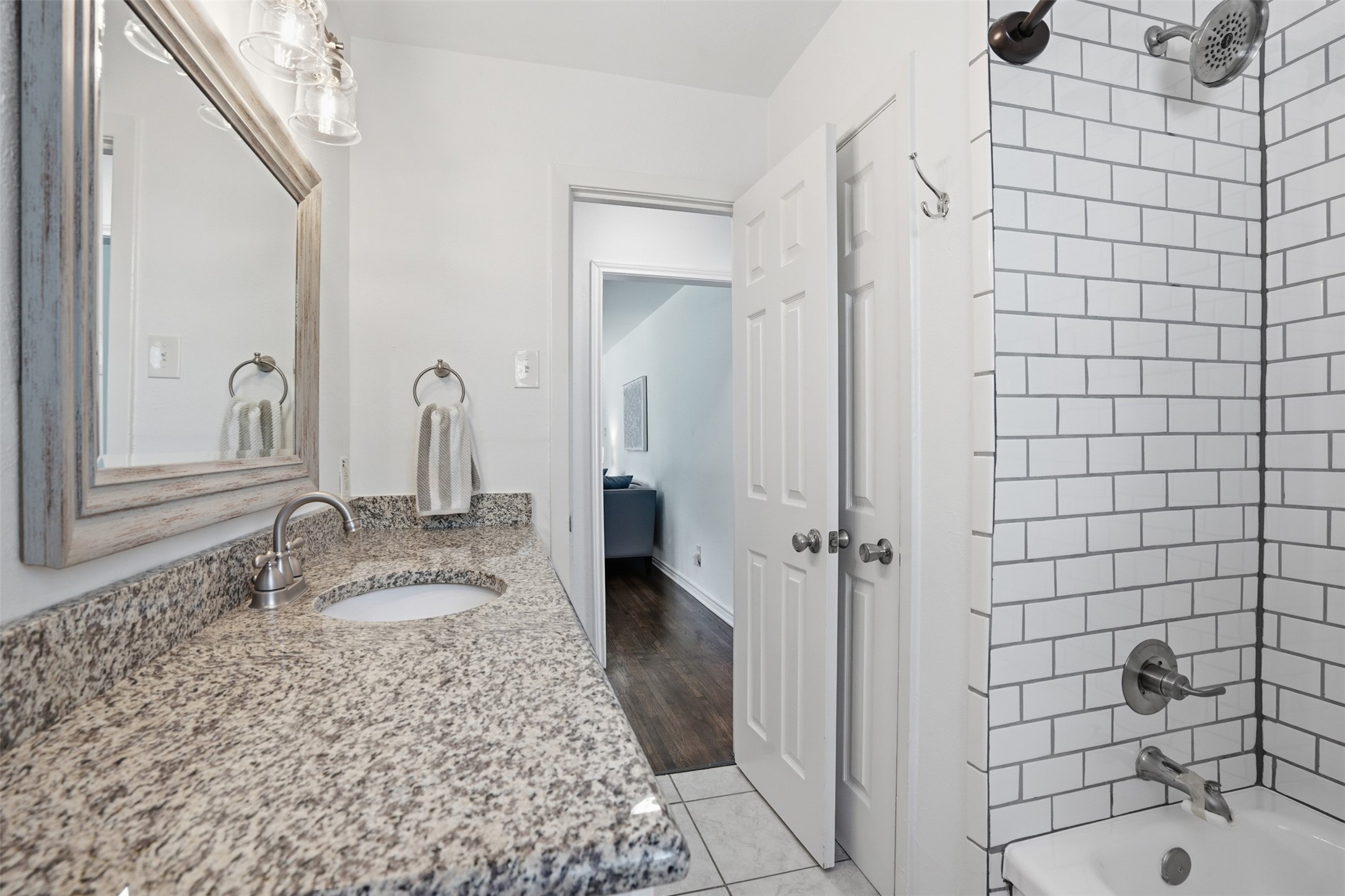 5600 Dennis Avenue Fort Worth TX 76114