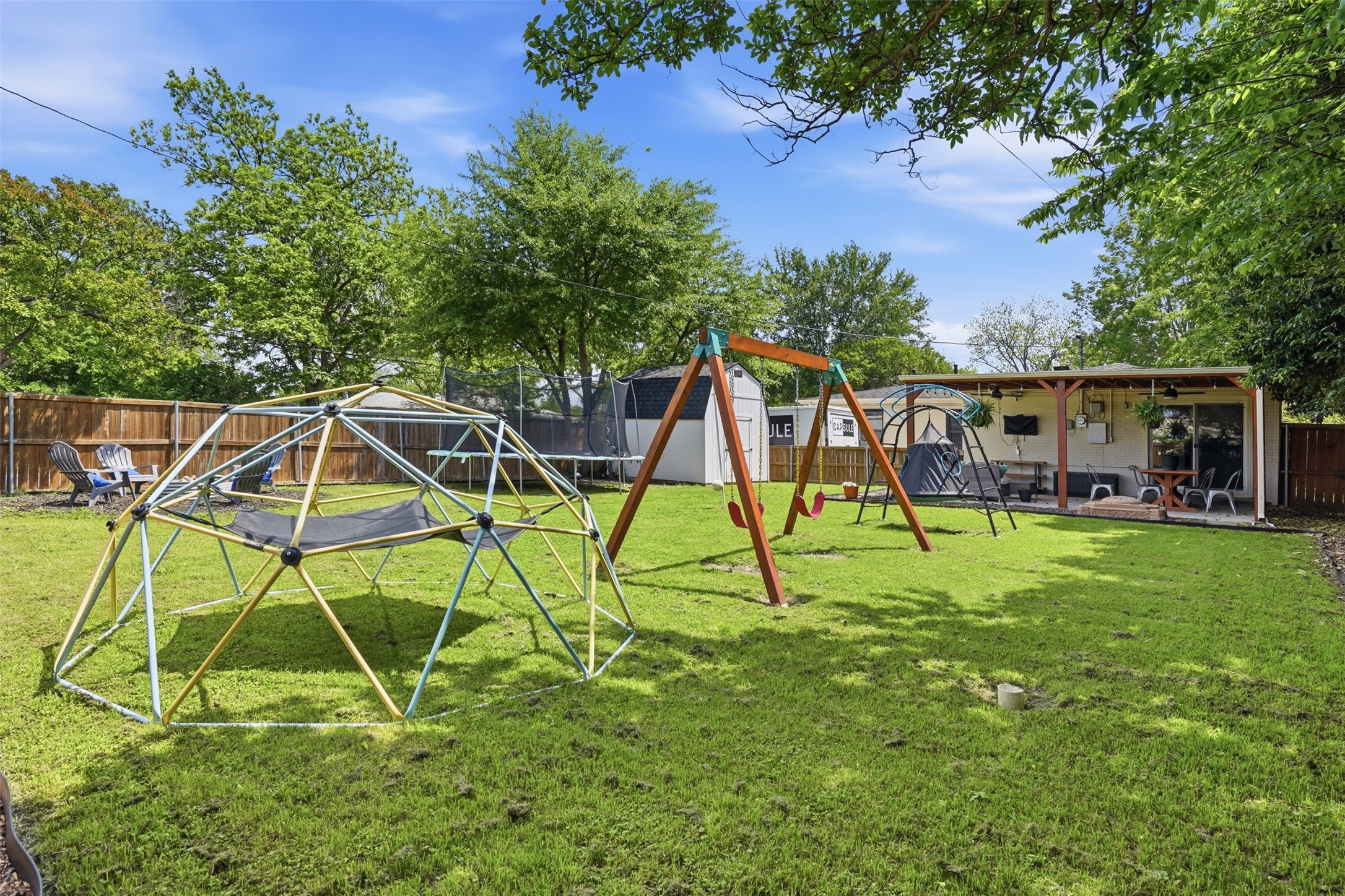 5600 Dennis Avenue Fort Worth TX 76114