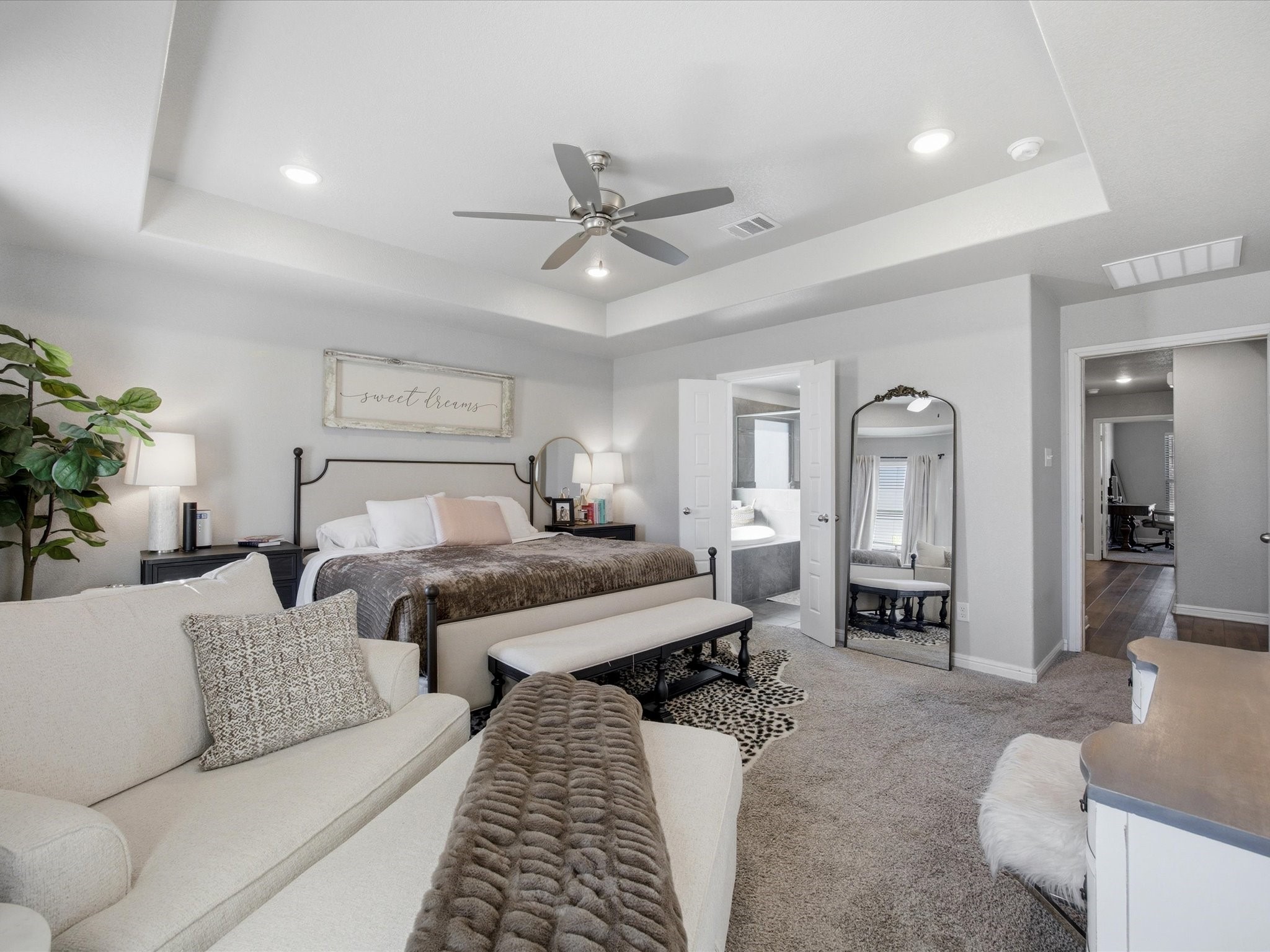 617 County Road 3341 Paradise TX 76073
