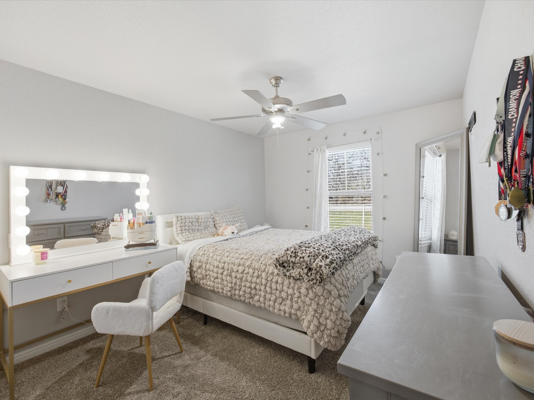 617 County Road 3341 Paradise TX 76073