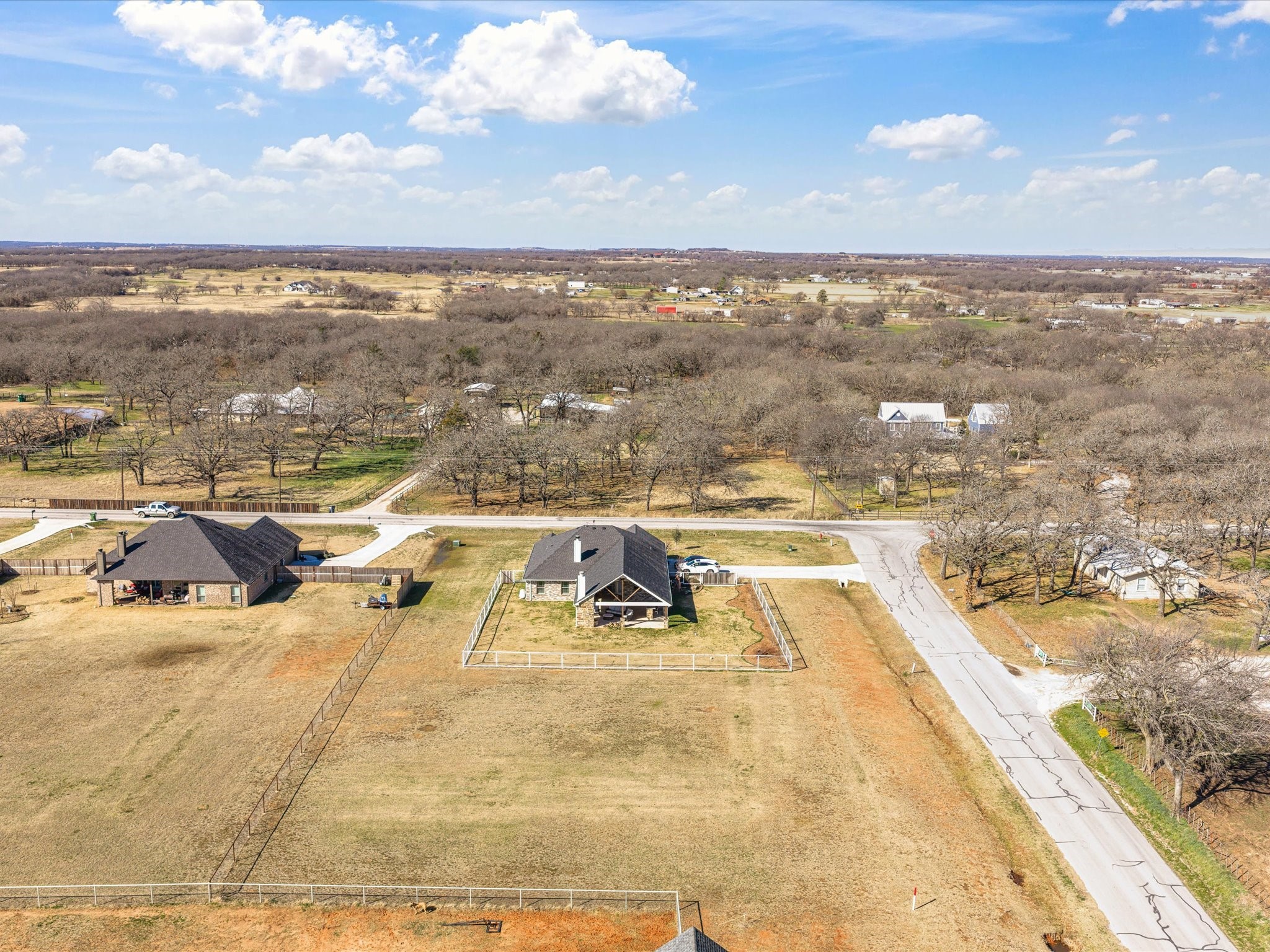 617 County Road 3341 Paradise TX 76073