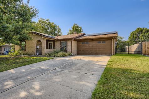 620 E Glendale Street Crowley TX 76036