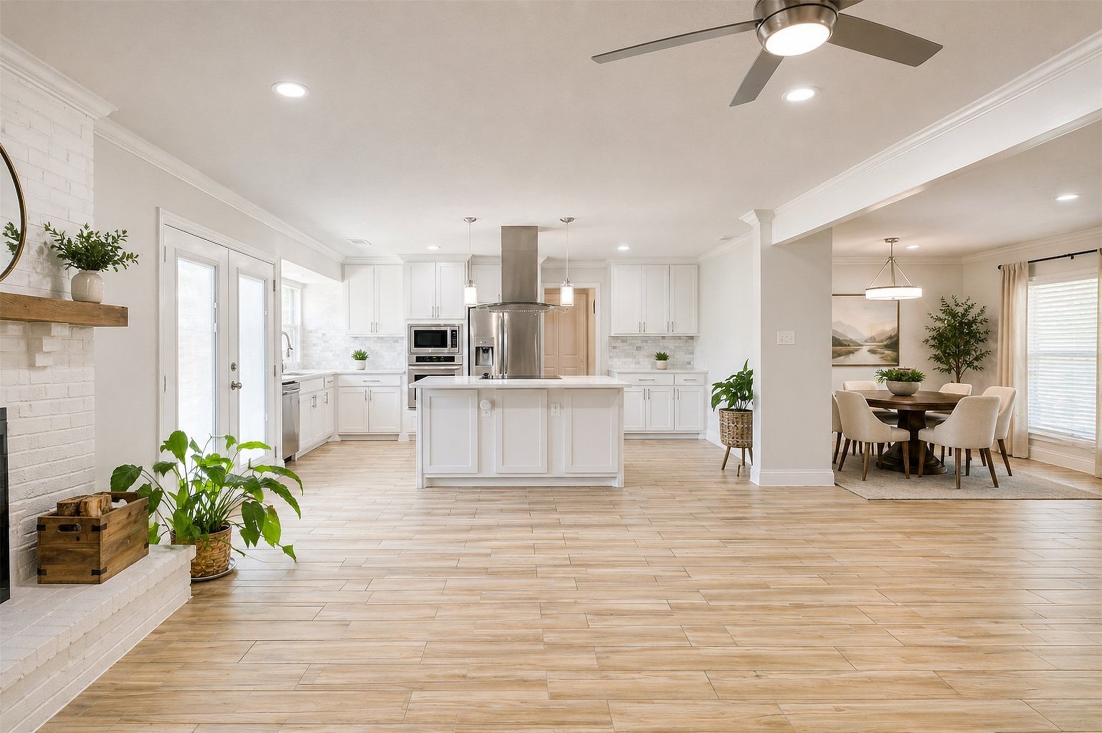 13147 Rosser Road Farmers Branch TX 75244