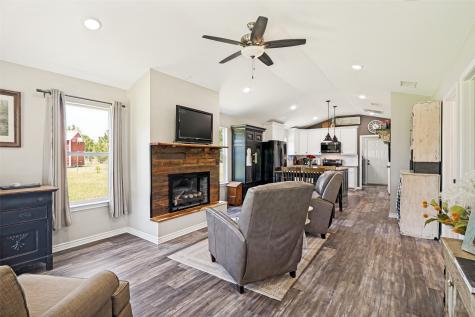134 County Road 2749 Mineola TX 75773