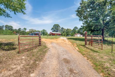 134 County Road 2749 Mineola TX 75773