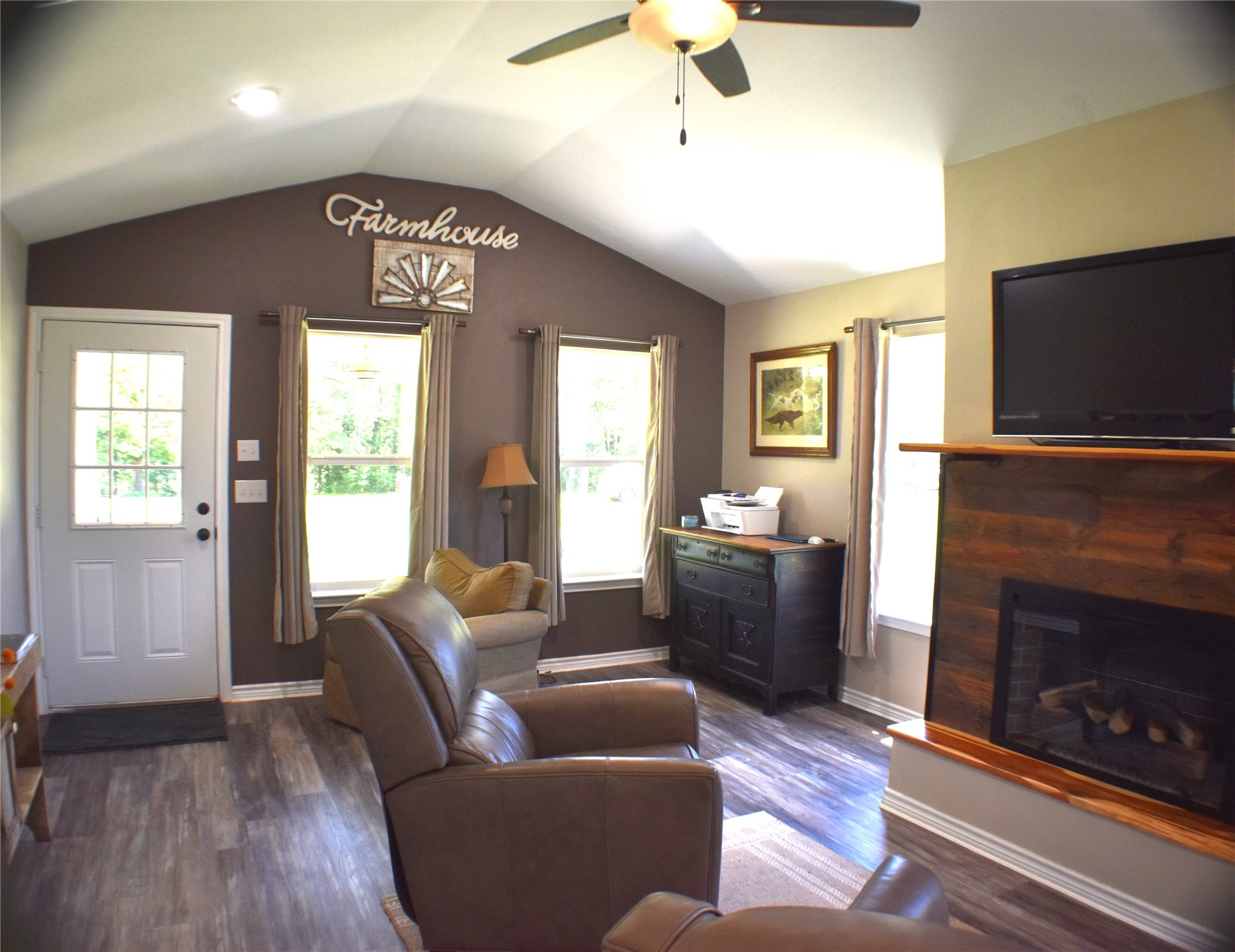 134 County Road 2749 Mineola TX 75773