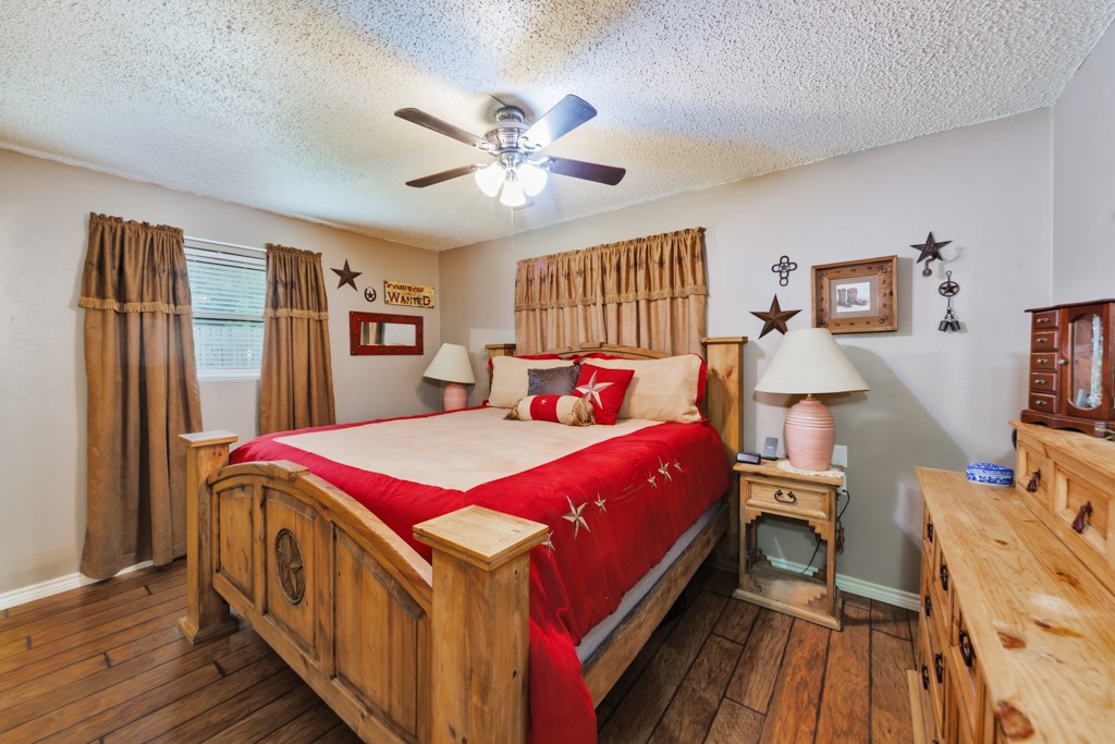 251 Alicia Street Bowie TX 76230