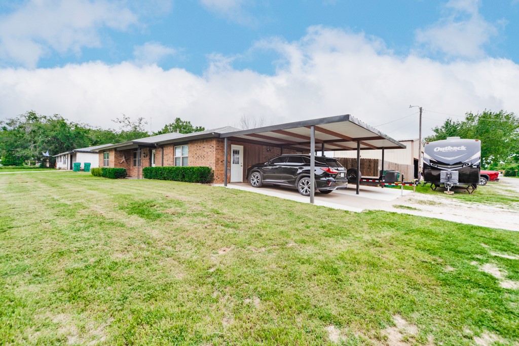 251 Alicia Street Bowie TX 76230