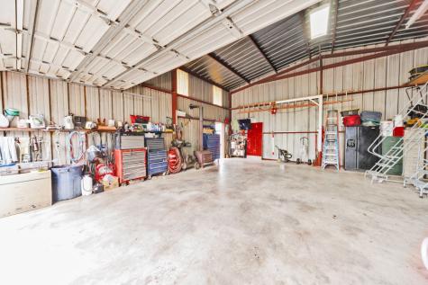 251 Alicia Street Bowie TX 76230