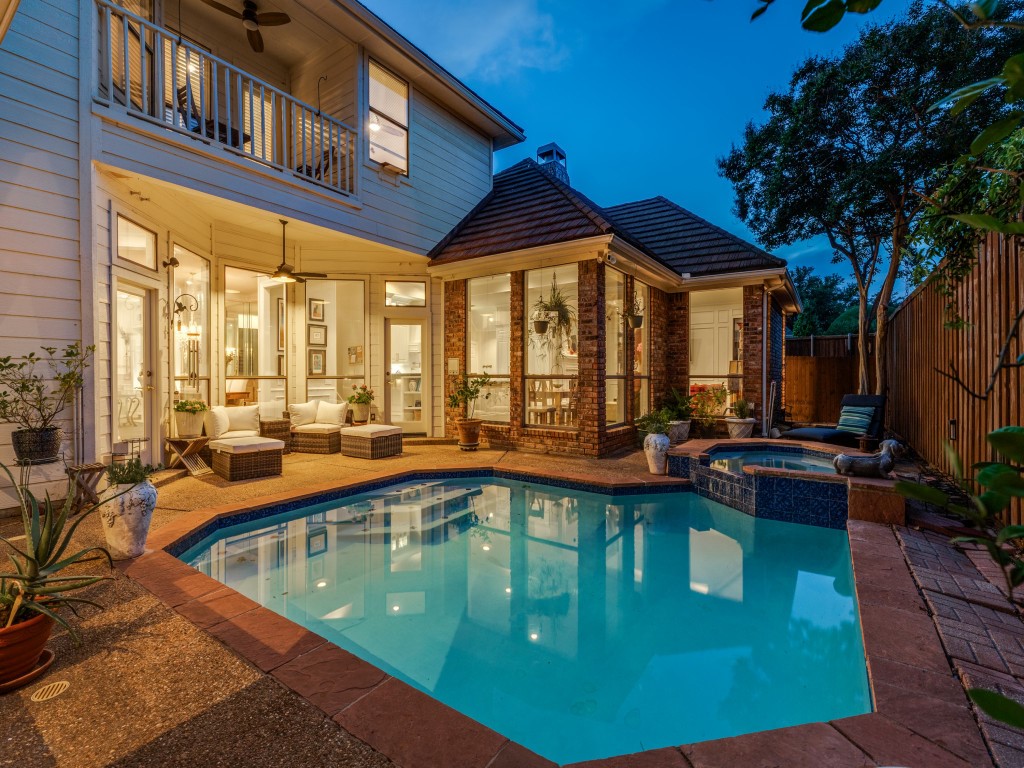 4541 Hitching Post Lane Plano TX 75024